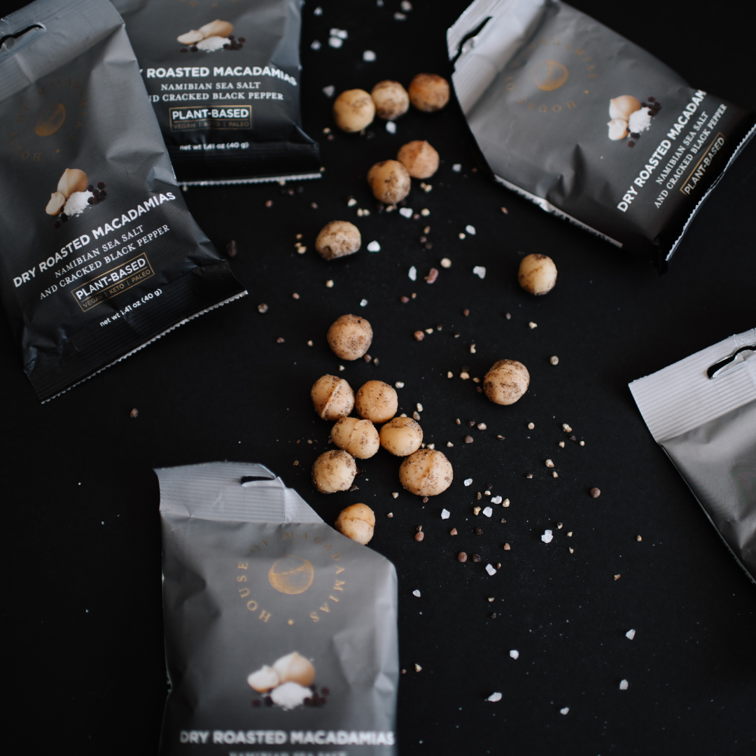 Dry Roasted Macadamia Nuts with Namibian Sea Salt & Cracked Pepper (12 x 40g)