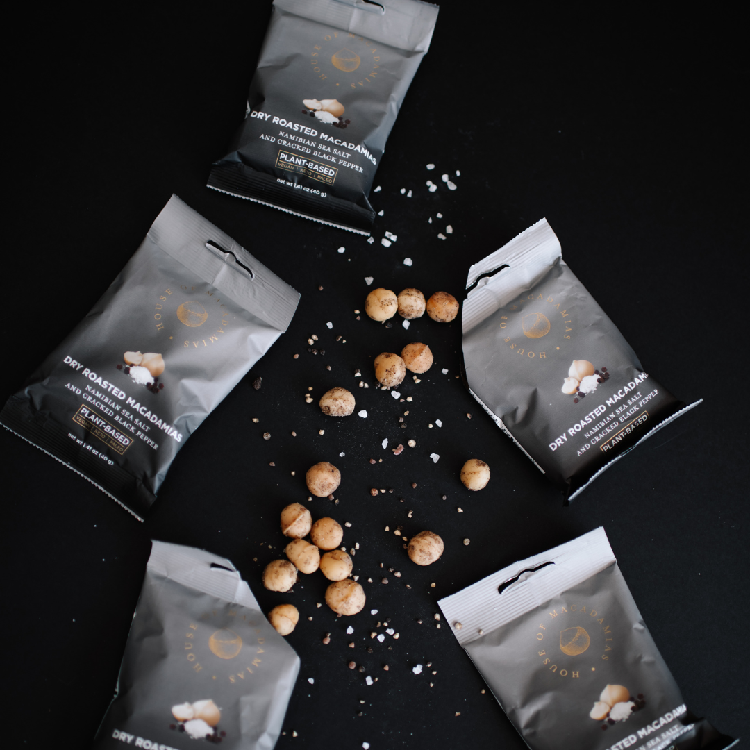 Dry Roasted Macadamia Nuts with Namibian Sea Salt & Cracked Pepper (12 x 40g)